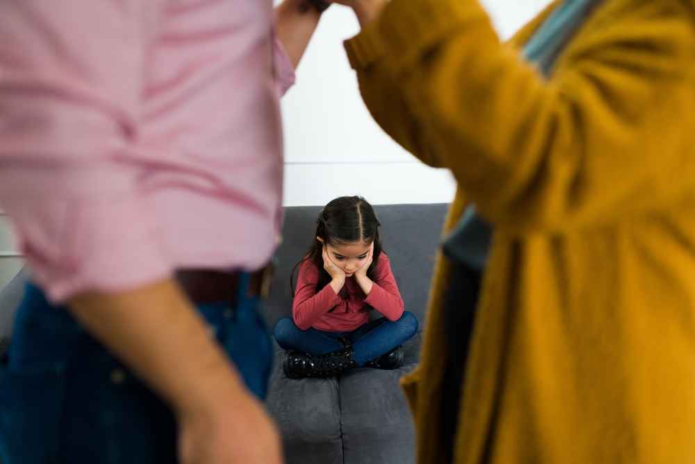 Aiutare i genitori a gestire un divorzio con figli piccoli: il supporto dello psicologo  