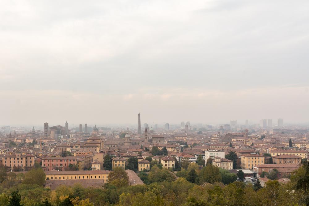 Allerta smog a Bologna: valori allarmanti e soluzioni