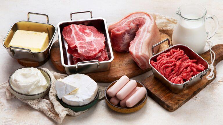 Carne e latticini: 1 mld tonnellate di emissioni, dice Greenpeace